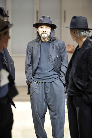 Yohji Yamamoto / - 2009
